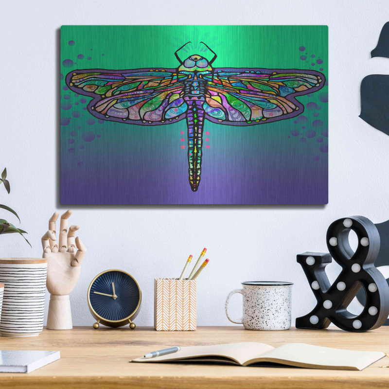 «Dragonfly» par Dean Russo sur métal, H 12 po x l 16 po