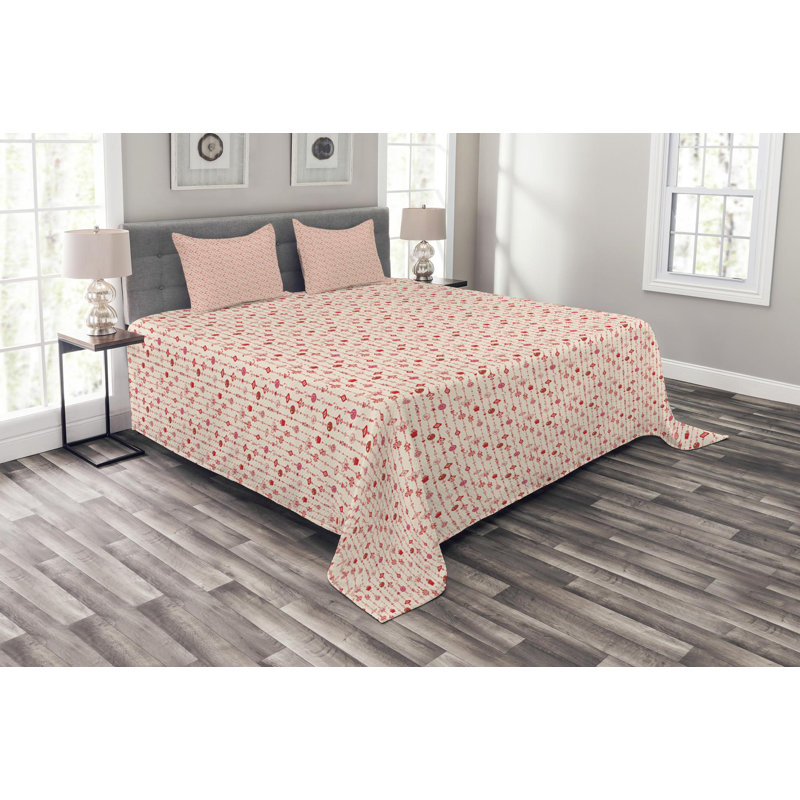 Traditional Polyester Coverlet, Queen Coverlet + 2 Shams