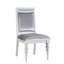 Chaise d'appoint en tissu et platine 2 pièces - siège fixe avec capacité de 220 lb, profondeur de 20 po, hauteur de 19 po. Délicats incrustations de strass rectangulaires brillants. Coussin de dossier confortable. Tablier en bois tourné