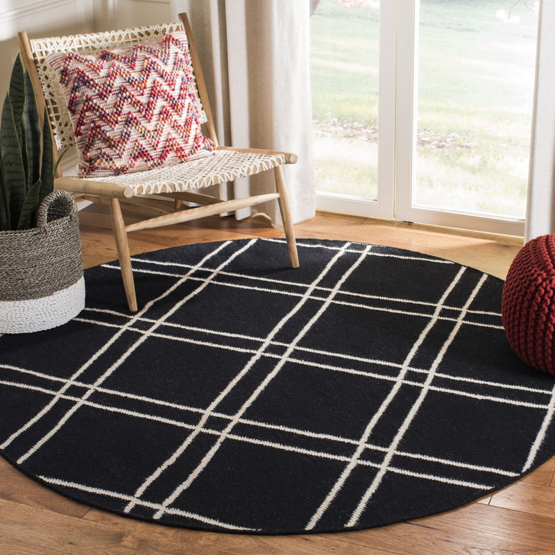 Rodgers Hand Woven Flat Weave Wool/Cotton Geometric Rug in Black/Ivory, Round 6'