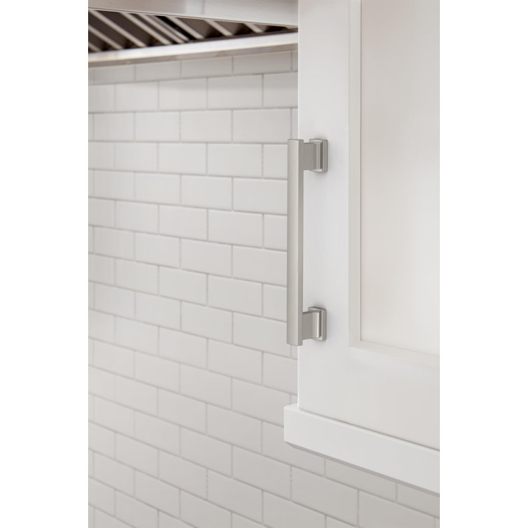 Triomphe 5 1/16" Centre Handle Pull Multipack