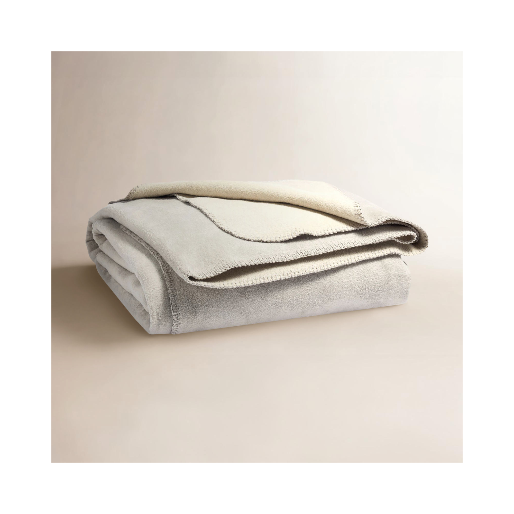 Faro Fleece Natural Blanket, Gray, Full/Queen Blanket