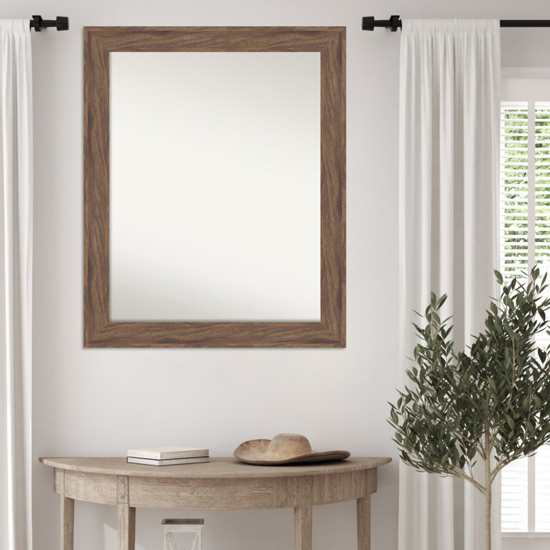 Miroir mural à cadre moyen non biseauté pia, 26,75 po x 32,75 po