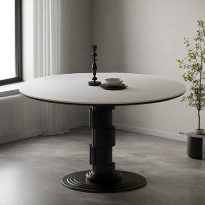 Explosion-style small dining table