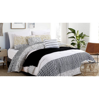 Arkhurst Polyester Comforter