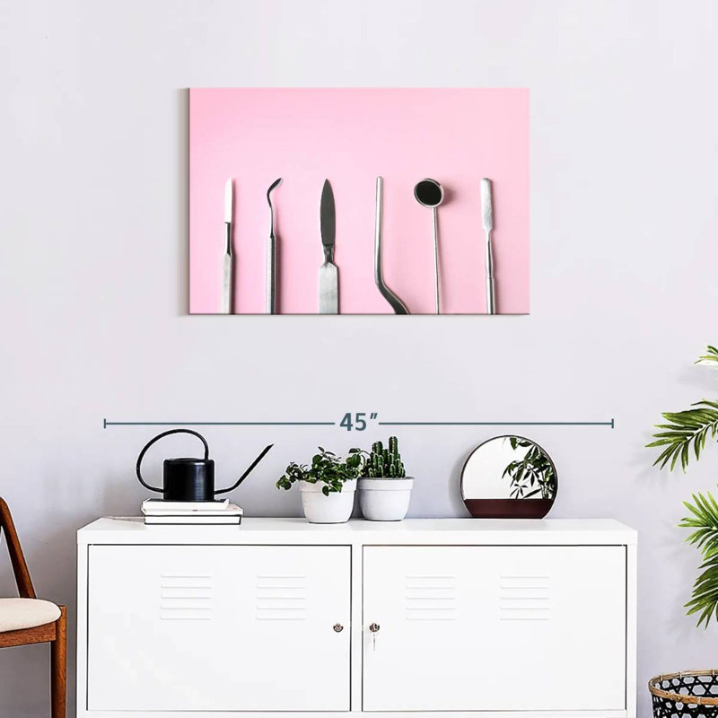 Alcaraz Dental Tools On Pink