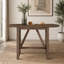 Ensemble de table de salle à manger à hauteur de comptoir en bois 3 pièces avec 2 chaises rembourrées pour petits espaces-133630571