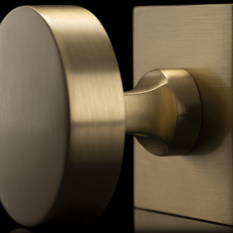 Parkview Collection Knob Backplate - 1-1/2" x 1-1/2 " Cabinet Knob - Transitional Hardware for Drawers & Cabinets