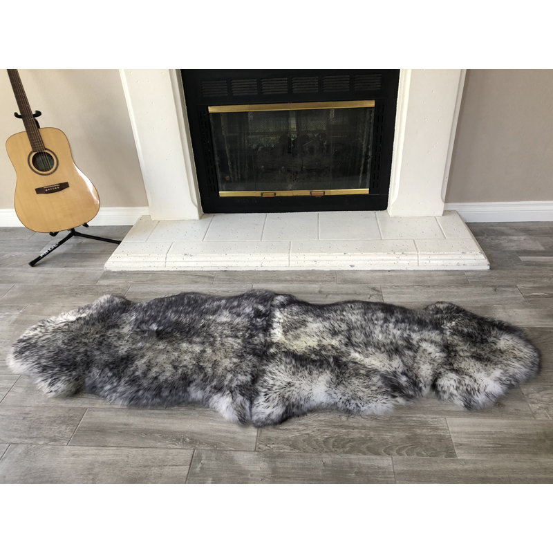 Amaranta Performance Sheepskin Indoor Rug, Novelty 2' x 5'5"