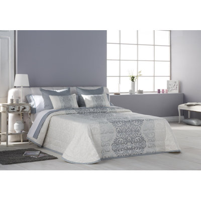 Milania Polyester Damask Bedspread