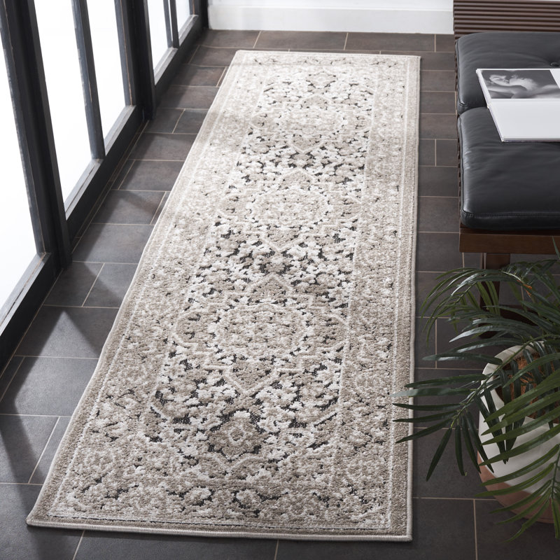 Brysin Oriental Machine Woven Power Loom Polypropylene Area Rug in Ivory/Gray, Runner 2'2" x 8'