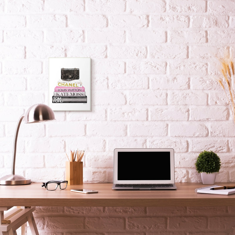 « mode-main bookstack rose black », impression, Plaque murale, H 15 po x l 10 po