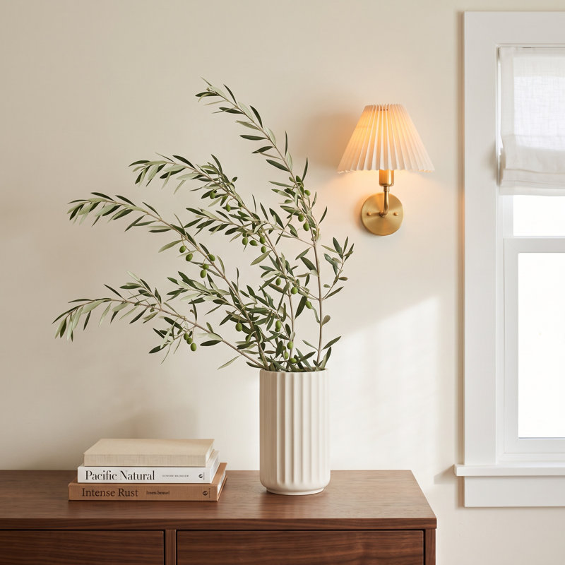 Adrina Beam Vase 4"x 6", White