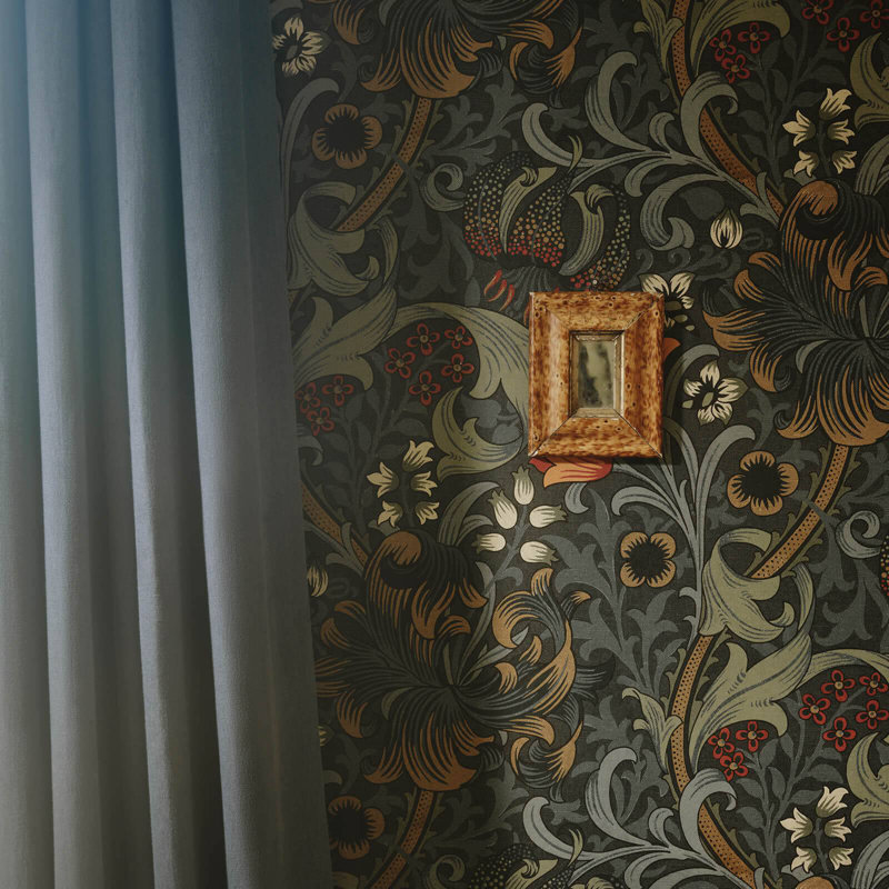 GOLDEN LILY Wallpaper - Midnight 9'10" - full height wallpaper