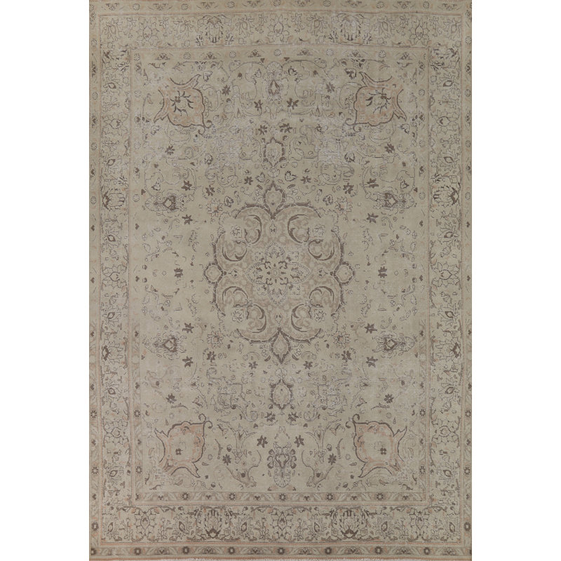 Tapis traditionnel délavé discret 9 x 12