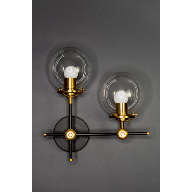 Wallchiere, Raw Brass