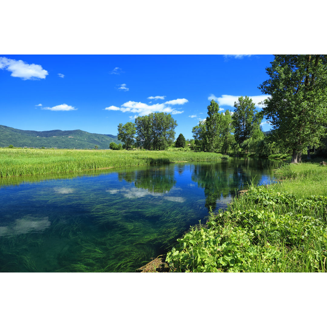 Gacka River von Vuk8691 - Kunstdrucke auf Leinwand