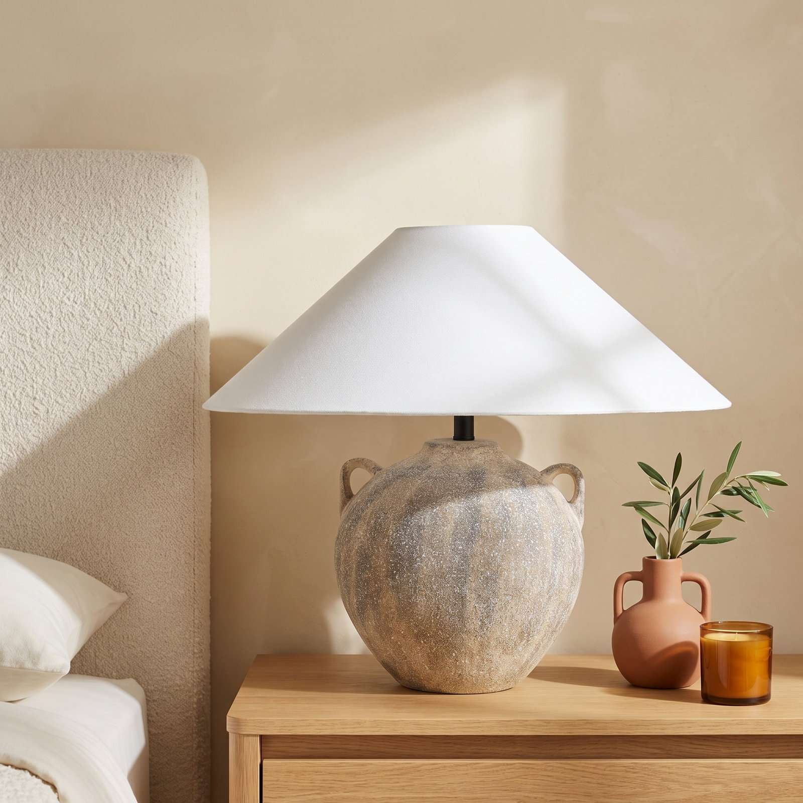 Galey Alix x Livabliss Ceramic Table Lamp, Gray