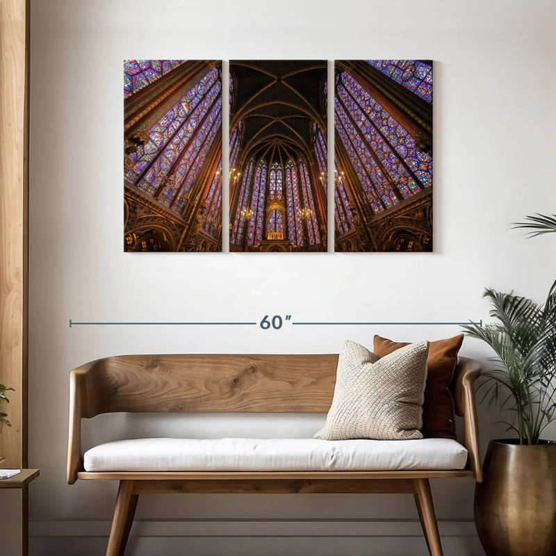 Lilie Inside Sainte Chapelle, 28" H x 45" W