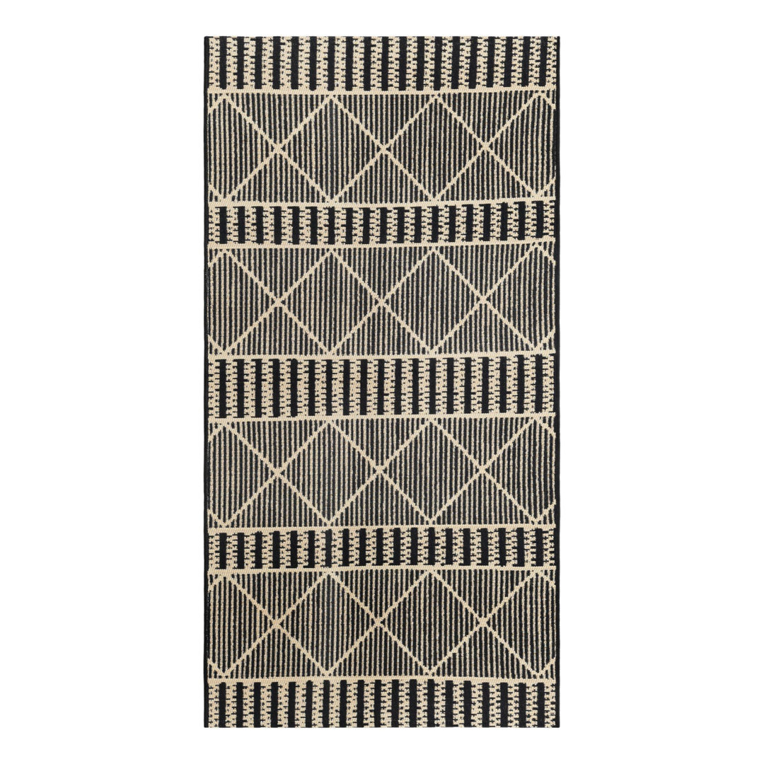 Ayma Washable Indoor / Outdoor Rug Foundry Select Rug 