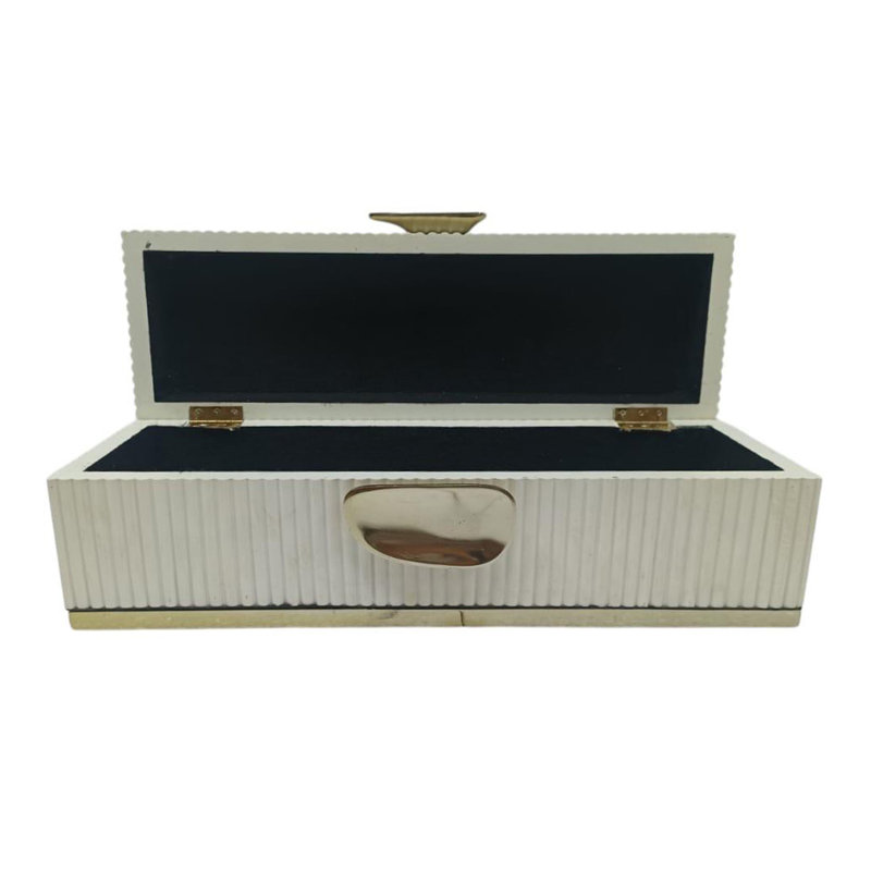 Boîte à souvenirs côtelée moderne avec fermeture en métal - Organisateur de boîtes décoratives fonctionnelles et rangement avec finition élégante - Boîte décorative avec couvercle pour chambre à coucher, salon ou bureau - 16,5 po, crème