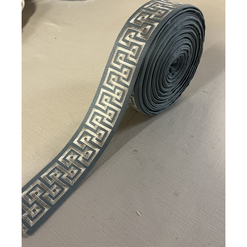 Bande de tissu de broderie tissée avec bordure de 2 3/8 po de largeur
