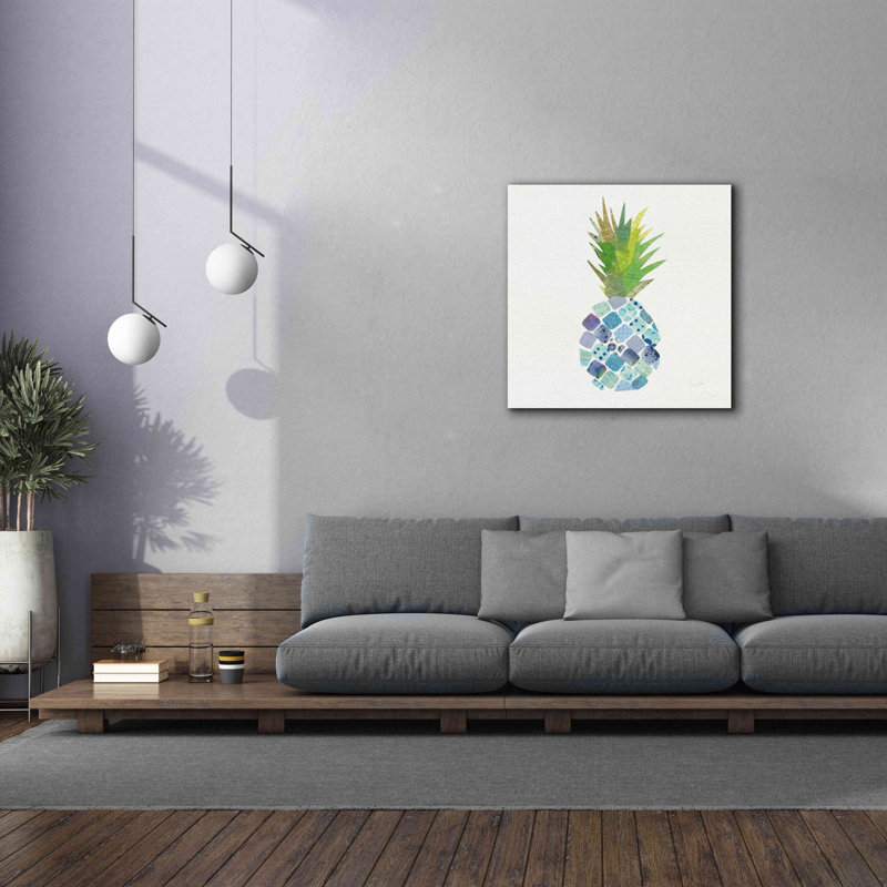 «Tropical Fun Pineapple II» par Courtney Prahl, estampe numérique sur toile, H 37 po x l 37 po x P 1,5 po