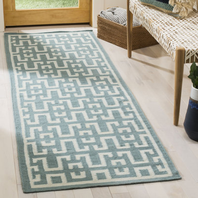 Tapis géométrique en soie / laine / ivoire à tissage plat Rodgers
