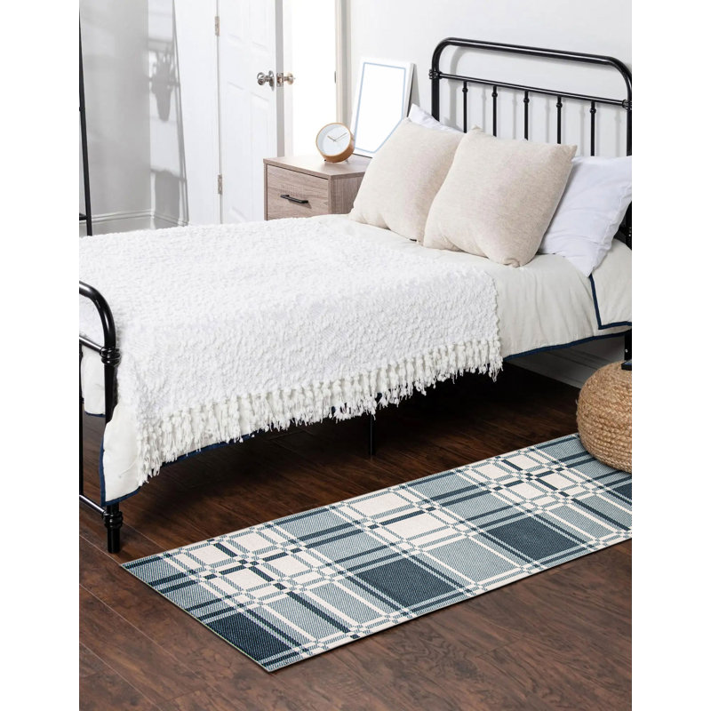 Markisha Performance Indoor Rug, Runner 2'6" x 8'