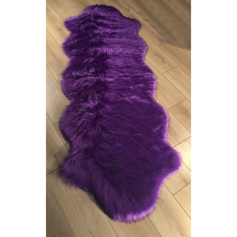 Tapis mauve en polyester touffeté à la machine Novelty Napper, Nouveauté 2 pi 6 po x 6 pi 7 po
