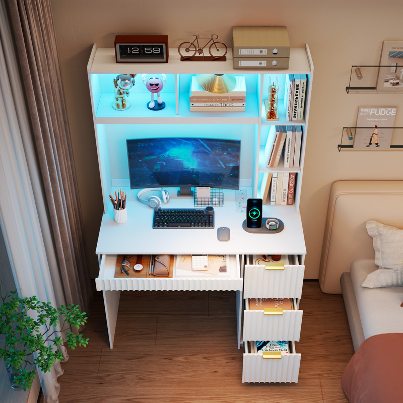 Bureau d'ordinateur à 4 tiroirs avec tablettes et éclairage à DEL, bureau à domicile avec station de charge, Blanc