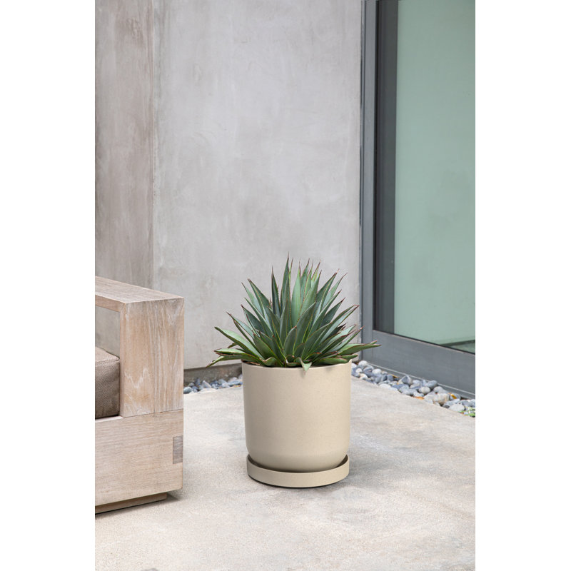 Sandstone Plastic-Concrete Composite 10'' Planter Tray