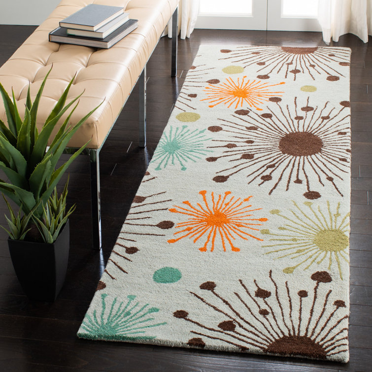 Amier Hand Tufted Wool And Viscose Floral Rug