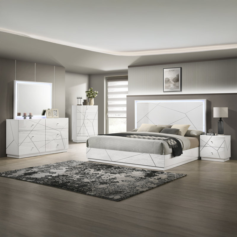 Wragby 5PC Bedroom Set White, King