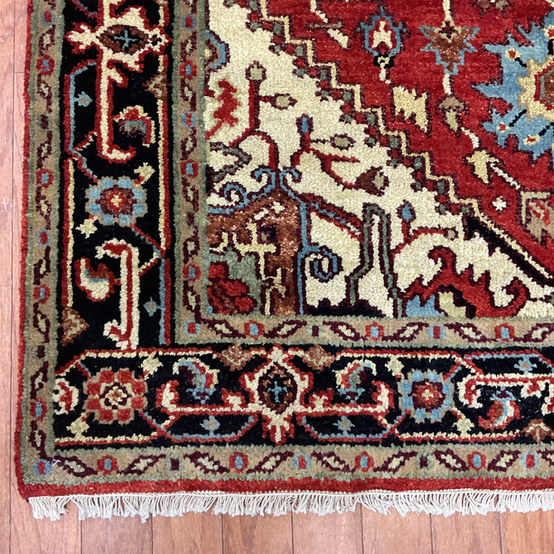  Handmade Serapi Wool Rug