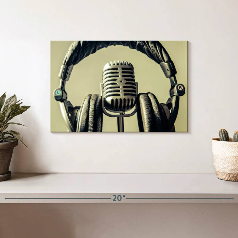 Abarca Microphone And Headphone, 8" H x 12" W