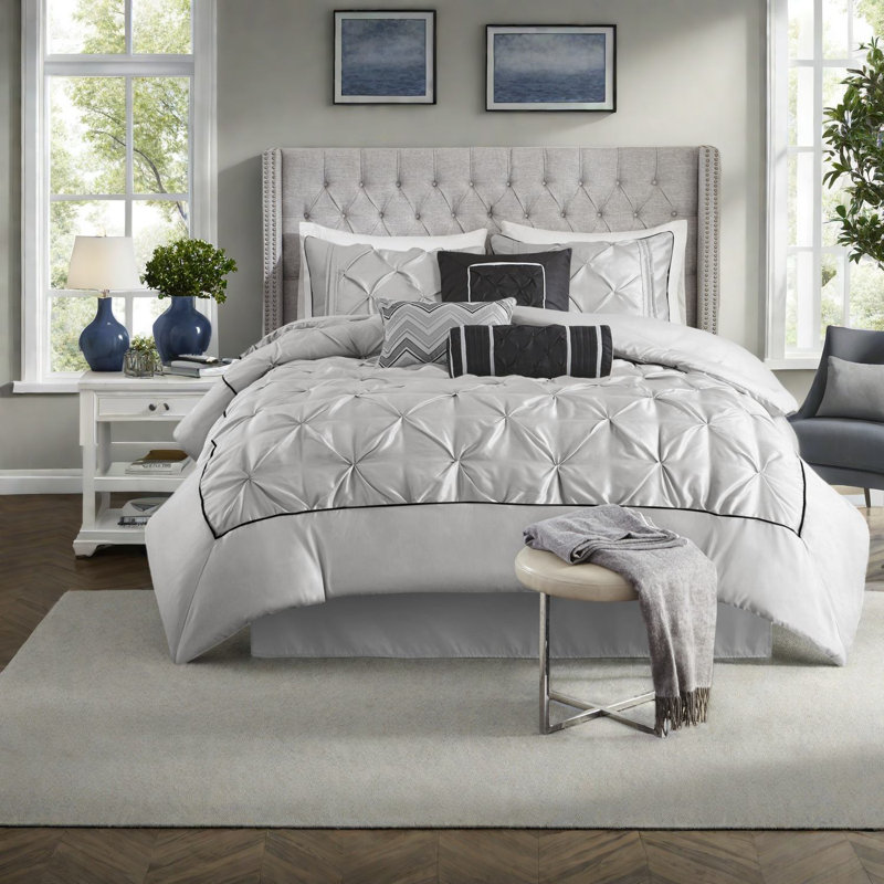 Elegant 7-piece Cal King Bedding Set, 100% Polyester With Tufted Design For Modern Bedrooms