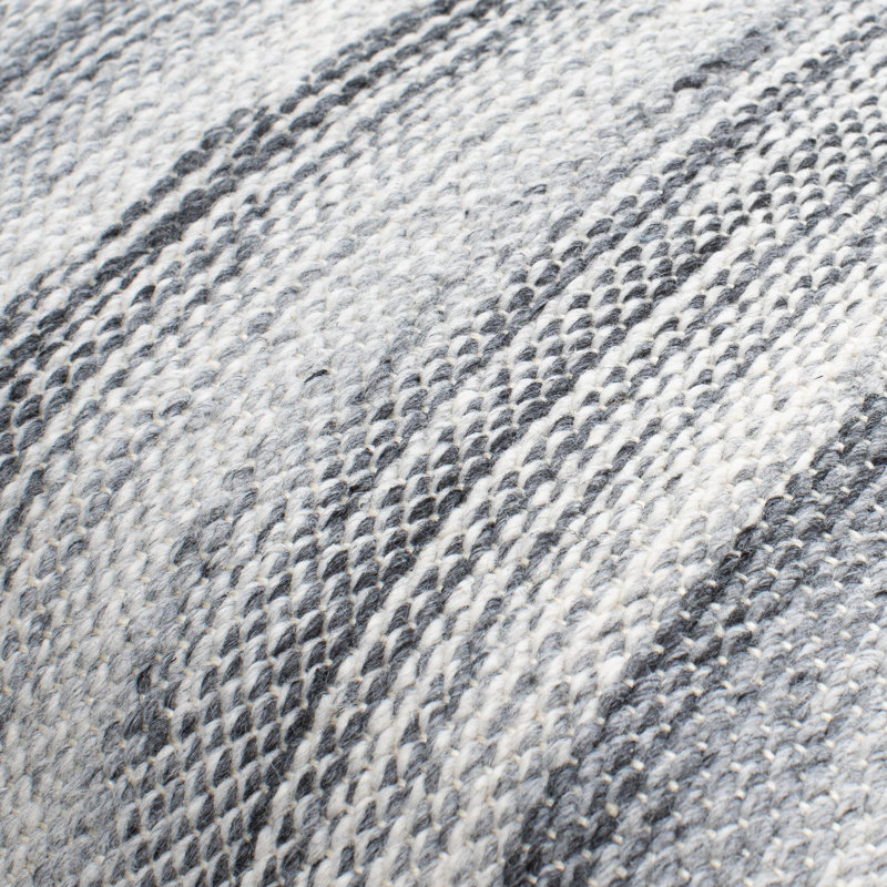Coussin décoratif réversible intérieur / extérieur Terrain Striped, Gris / noir / crème, H 22 po x l 22 po