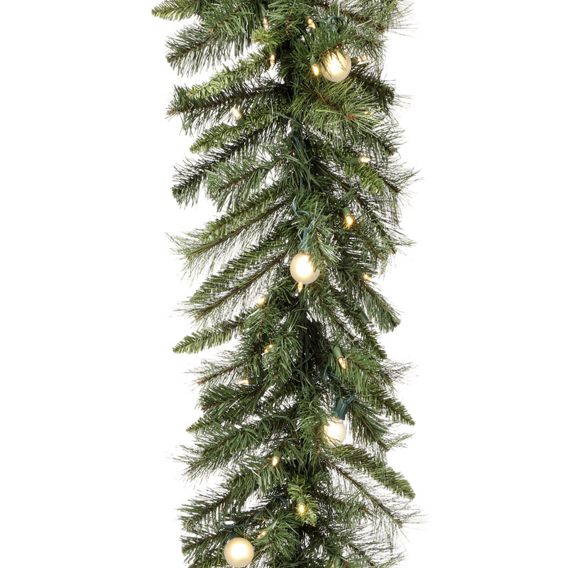 9'x14"D LED Twinkle Belgium Garland