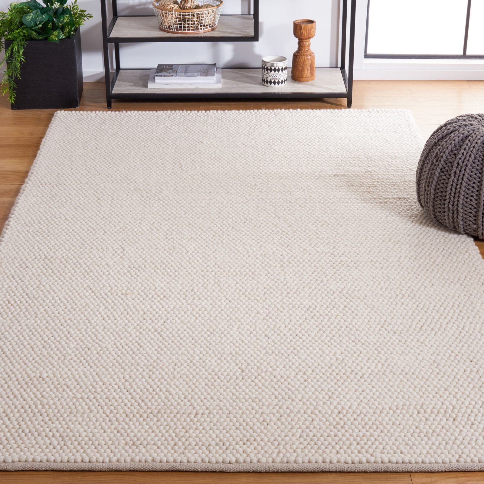 Sitte Ivory Hand-Woven Rug, Rectangle 5' x 8'