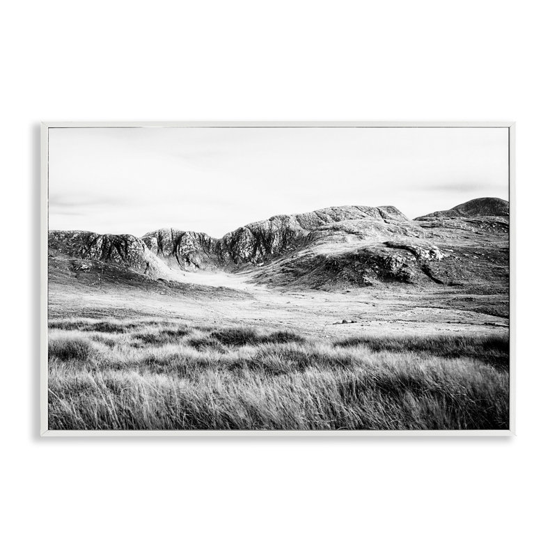 Magnifique vue sur la campagne, estampe numérique, design par Andy Amos, H 16 po x l 24 po, Giclée encadrée blanc bord de mer