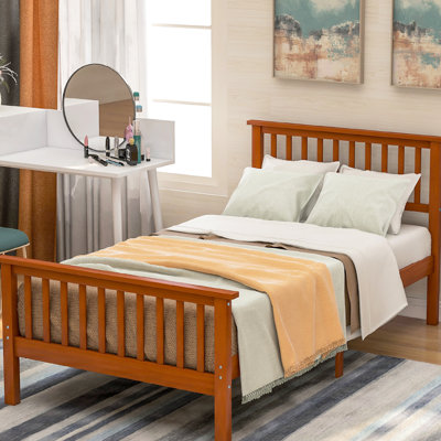 Wood Platform Bed With Oak Colour - Offers A Warm And Inviting Bedroom Atmosphere Stable Construction Ensures Good Night's Sleep