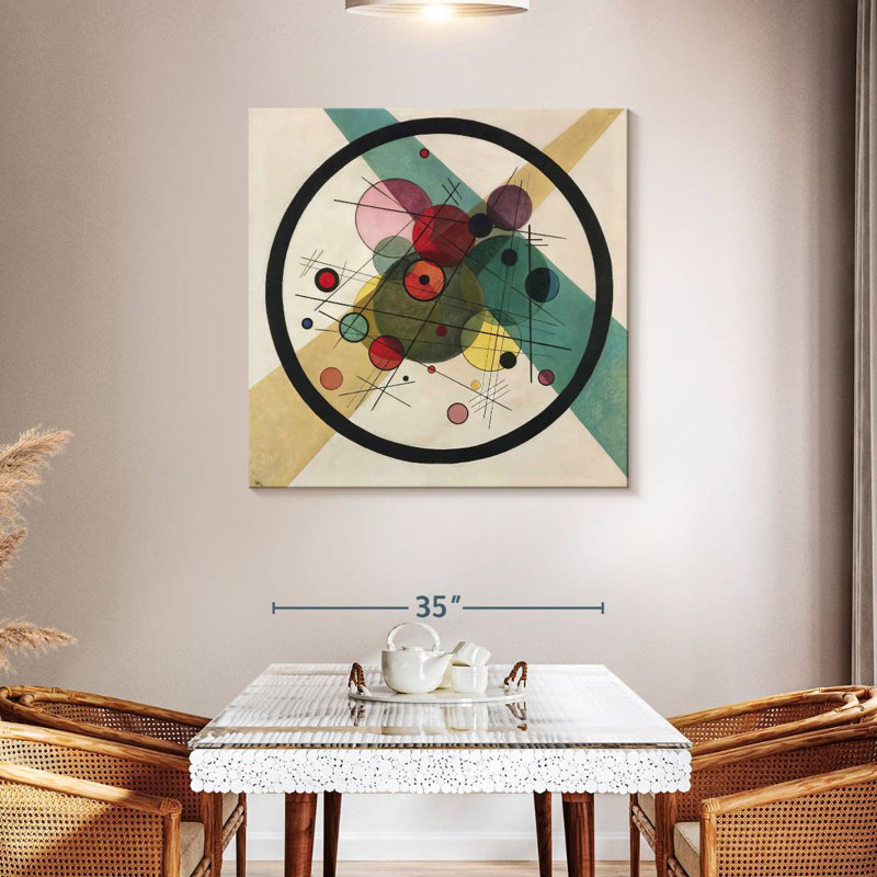 Avery Circles In A Circle, 39" H x 39" W