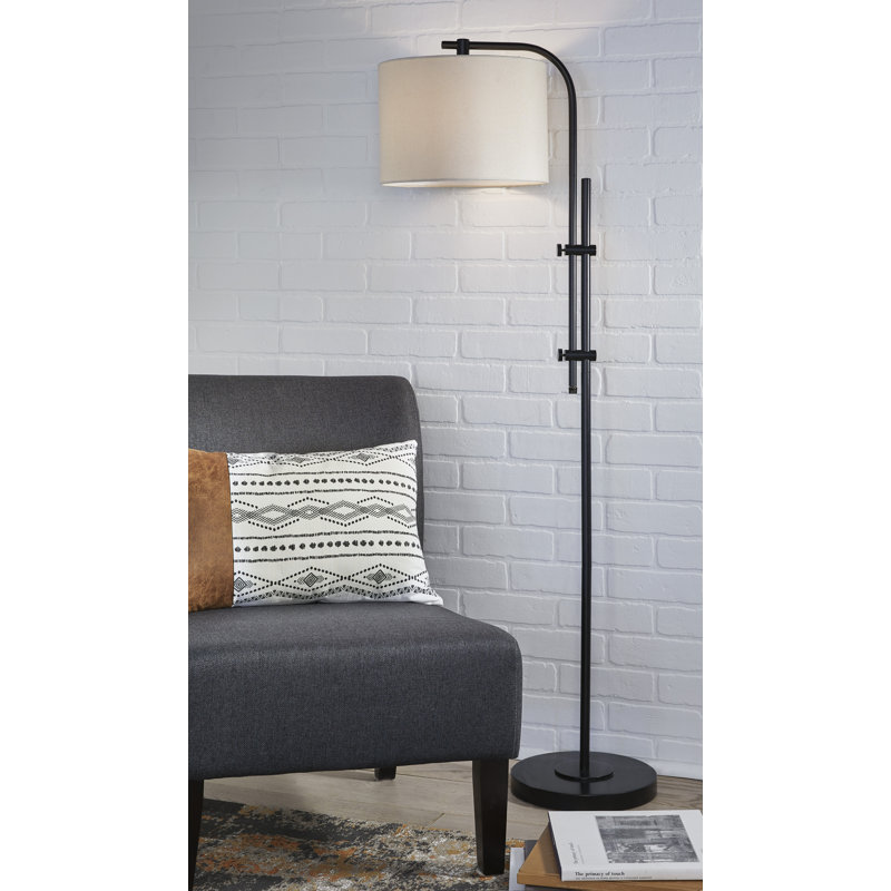 Baronvale Floor Lamp, Black