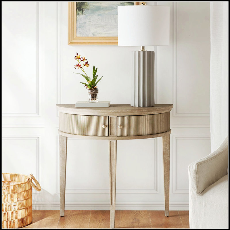 Élégante console de rangement de 31 pouces avec plusieurs tablettes, parfaite pour les pièces de petite à moyenne taille et polyvalente