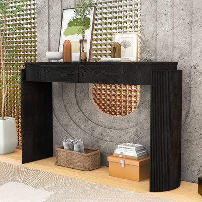 Élégante table d'entrée ovale avec finition grain de bois et rangement