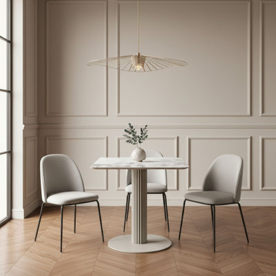 Chaquan Dining Table