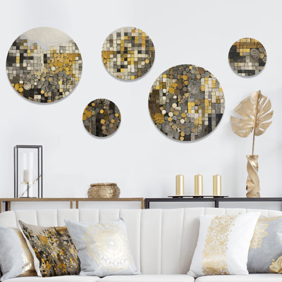 Abstract Wall Decor on Metal