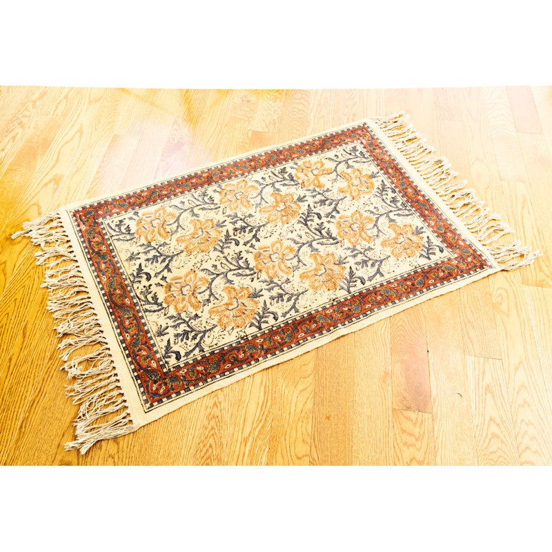 Beckett Cotton Floral Indoor Rug