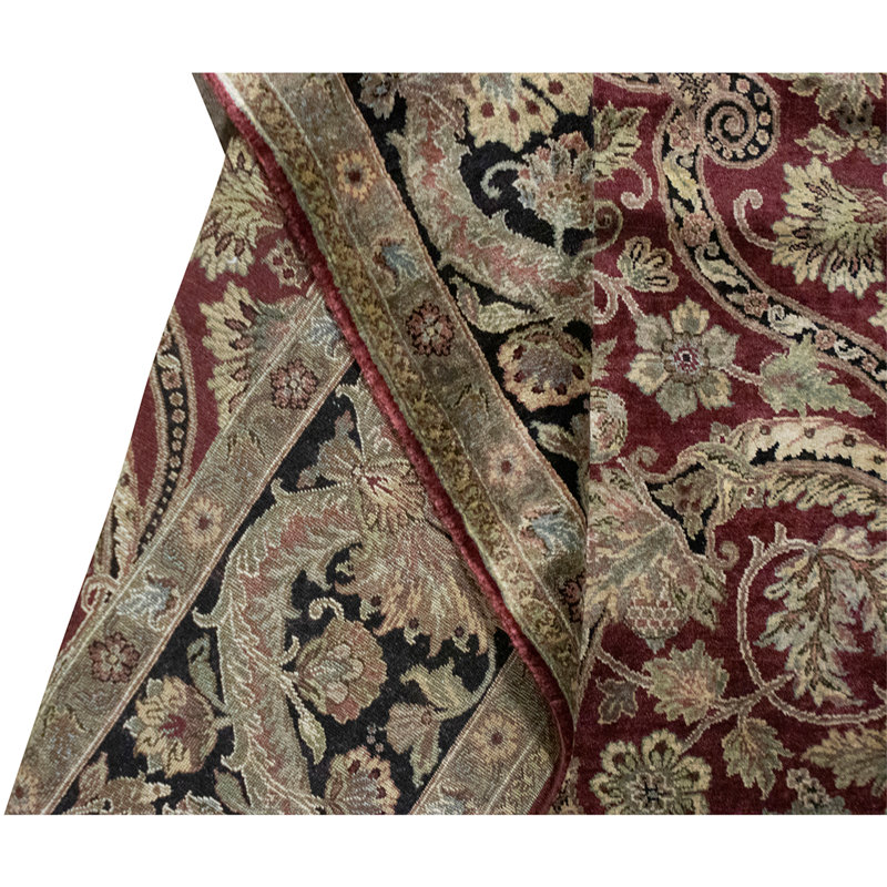 Tapis rouge et noir noué à la main de haute qualité
